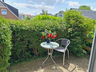 Small southern orientated terrace