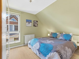 Schlafzimmer mit Doppelbett