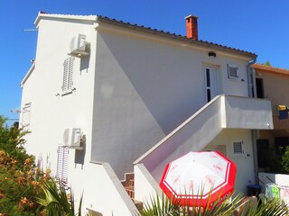 Apartment Košljun  7