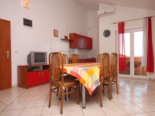Apartment Stara Novalja  19