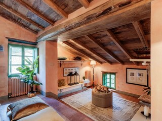 Villa San Concordio di Moriano Caratteristiche 111