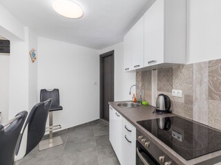 Apartment Dugi Rat  11