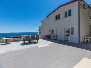 Apartment Dugi Rat  4