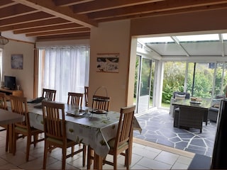 Dining room with access to the veranda