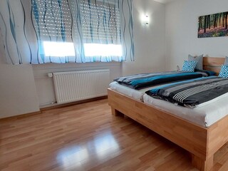 Odenwaldblick- Schlafzimmer 1