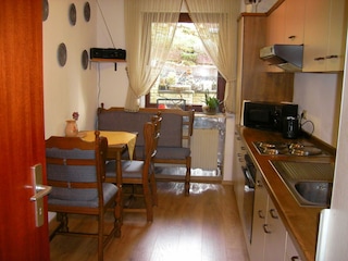 Haus Ellbogen-Küche und Essbereich