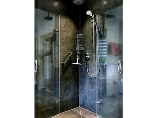 Gästehaus Braun, Ferienwohnung 1, Duschbad