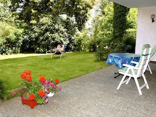 Gästehaus Braun, Ferienwohnung 2, Garten