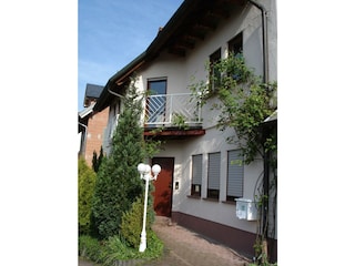 Rehgarten-Eingang zur Ferienwohnung