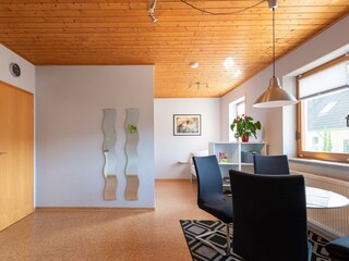 Fewo Hauk-Essbereich und Eingang