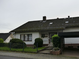 Ferienwohnung Hirtenberg, Carport