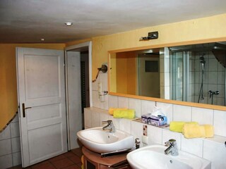 Bauernhof Heist, Bad 3