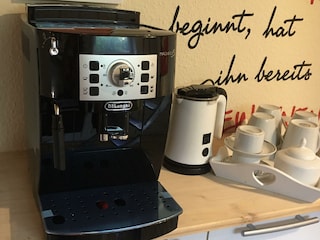 Kaffeevollautomat, -Maschine und Wasserkocher