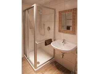 Haus Meckbach-Bad mit Dusche