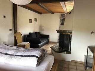 Fewo Johann -Schlafzimmer mit Kamin