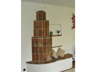 Fuhrhalterei Maul, Kachelofen