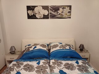 Fewo zum Finkenbachtal-Schlafzimmer 2 Doppelbett