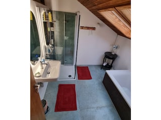 Fewo Am Kirchberg-Badezimmer
