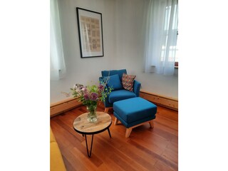 Heimschneiderei-Wohnzimmer Fewo Nadel