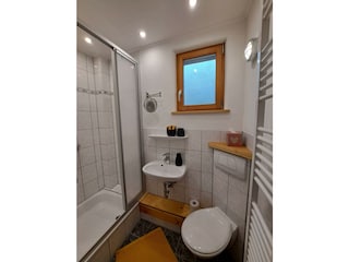 Fewo Faden-Badezimmer