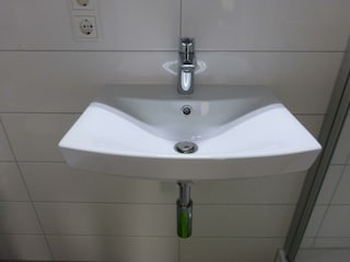 Ferienwohnung 2- Badezimmer