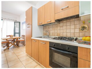 Apartment La Caletta Features 3