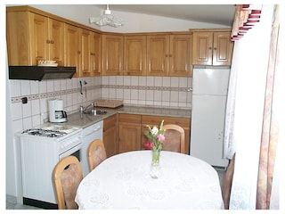 Apartamento de vacaciones Karlobag Cocina 10