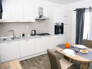 Apartment Zavalatica  9