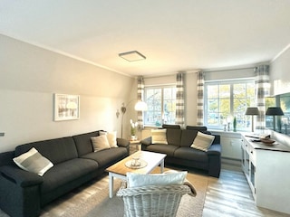 Lichtdurchfluteter Wohnbereich