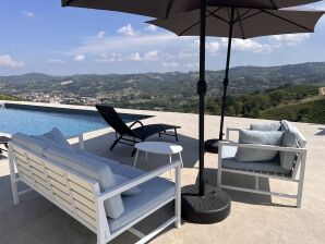 Casa della Torre, Canelli