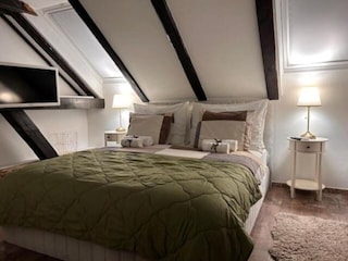 Apartment Welt Features 30