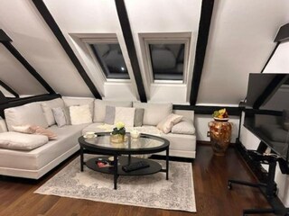 Apartment Welt Outdoor Recording 10