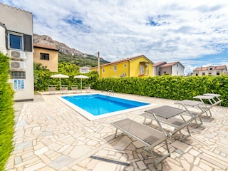 Swimming pool Villa Marin Baška