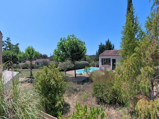 Villa Aigne Outdoor Recording 18