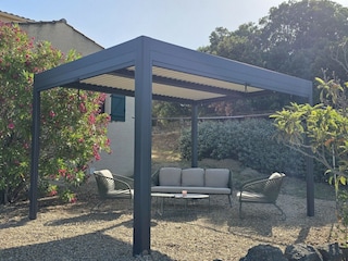 Villa Aigne Outdoor Recording 8