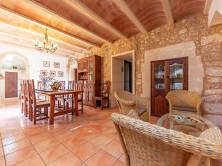 Villa Es Llombards Características 19