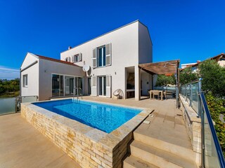 Maison de vacances Maslenica Enregistrement extérieur 5