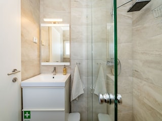 Ferienhaus Maslenica Ausstattung 43