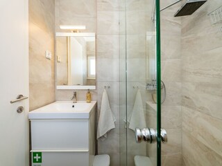 Ferienhaus Maslenica Ausstattung 46