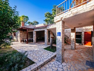 Holiday house Polača Outdoor Recording 4