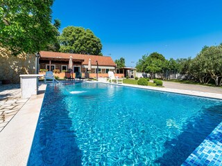 Vakantiehuis Polača Buitenaudio-opname 7