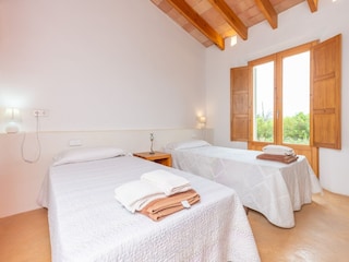 Villa Cala Bona Features 22