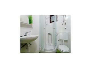 Apartment Saplunara Features 10