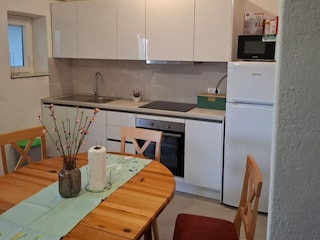 Apartment Lumbarda Features 28