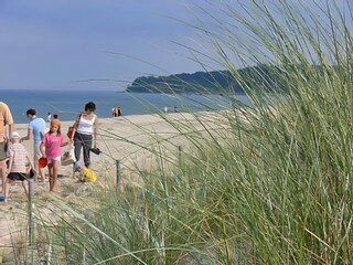 In wenigen Metern sind Sie am feinsandigen Strand