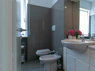 Apartment Pescate Features 24