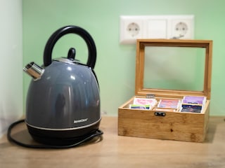 Es wartet eine kleine Teeauswahl auf Sie