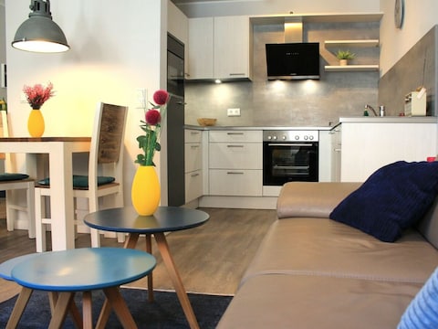 Ferienwohnung Bernstein Suite & Breakfast Apartment 05