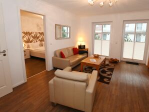 Bernstein Mare Luxor 06