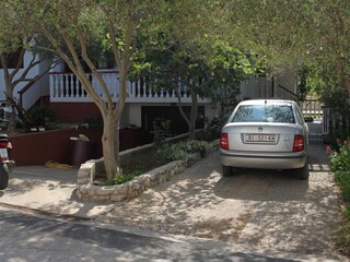 Apartment Povljana  9